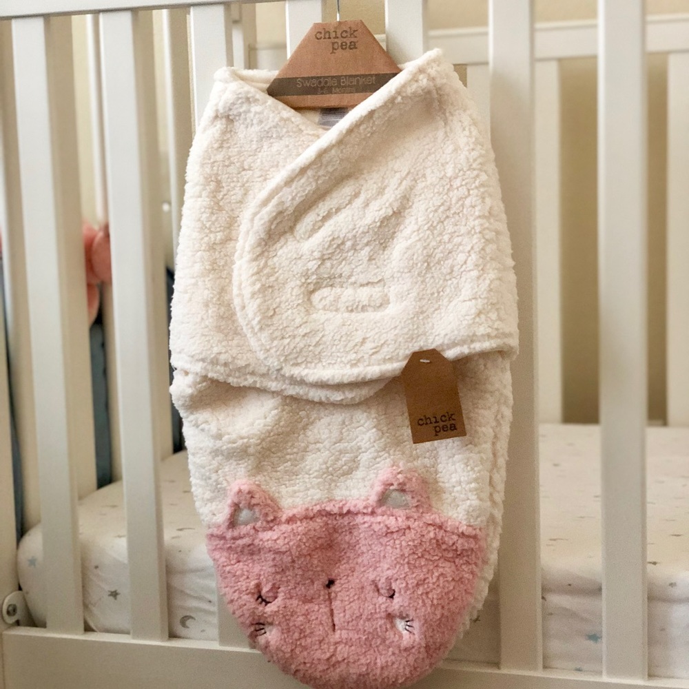 Chick Pea Swaddle Blanket (Cat) w/ FREE Nuk binkys